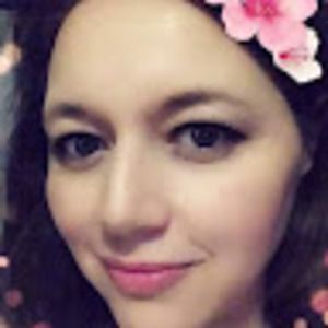 Meet your Posher, Erendira